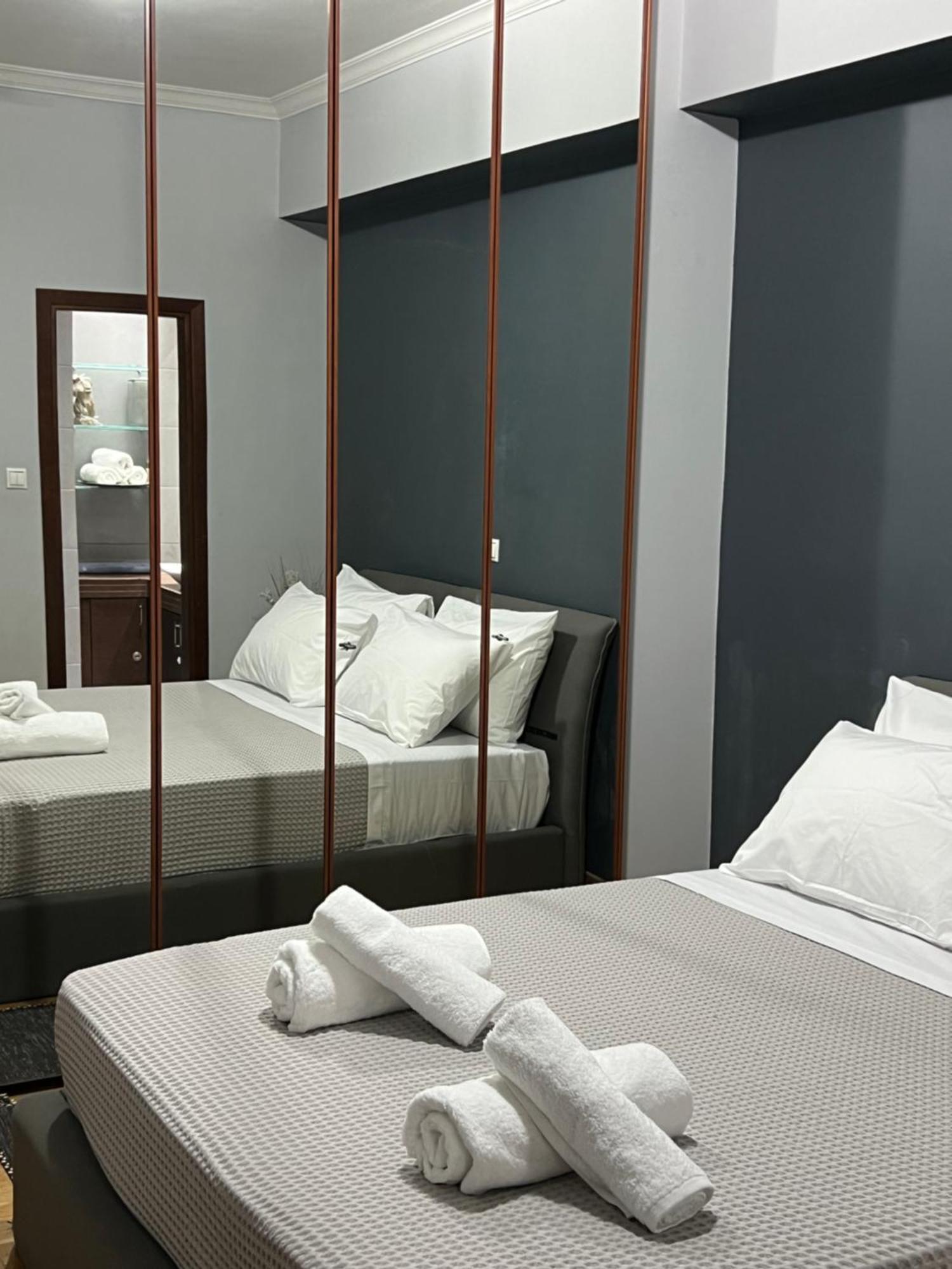 Apartamento Marina Zeas Seaview House-Marinaq El Pireo Exterior foto